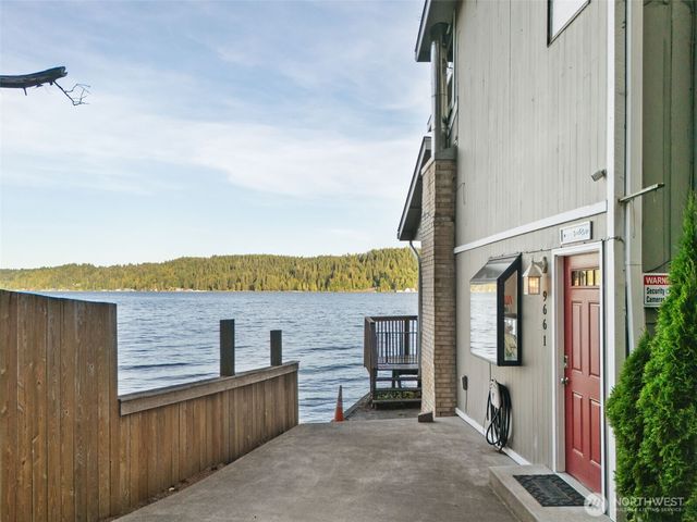 9661 NE North Shore Road, Belfair, WA 98528