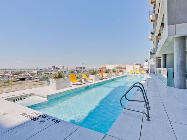 2408 Victory Park Lane 737, Dallas, TX 75219