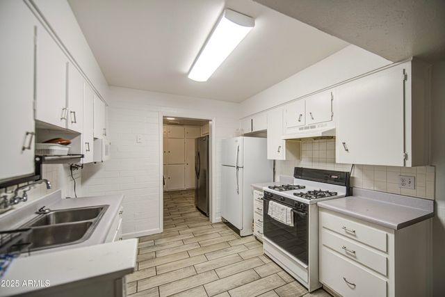 4727 N 50TH Drive, Phoenix, AZ 85031