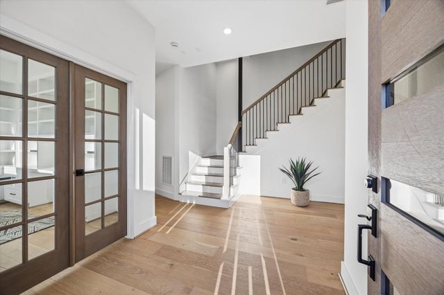 5240 Cornish Street A, Houston, TX 77007