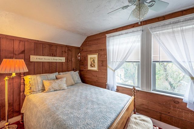 80 Phillips St, Weymouth, MA 02188