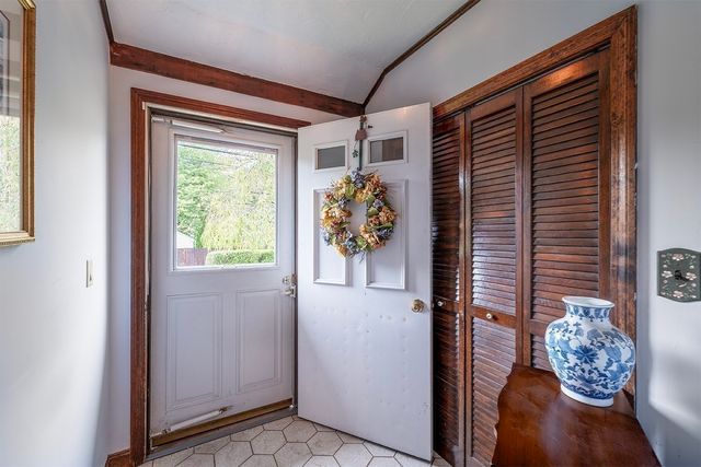 80 Phillips St, Weymouth, MA 02188