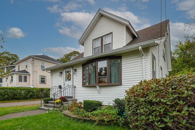 80 Phillips St, Weymouth, MA 02188