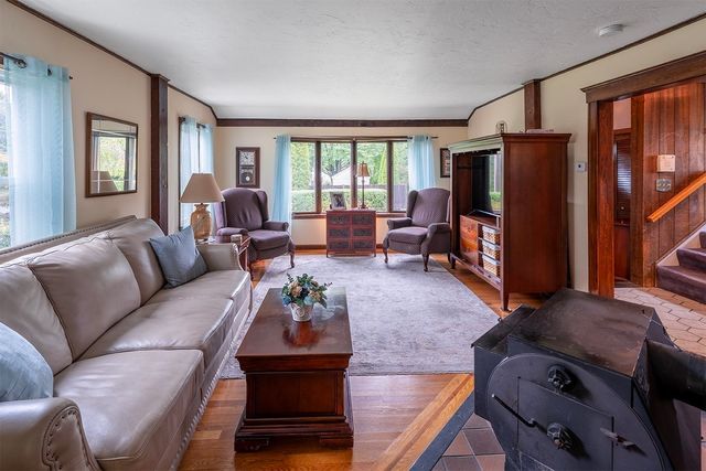 80 Phillips St, Weymouth, MA 02188