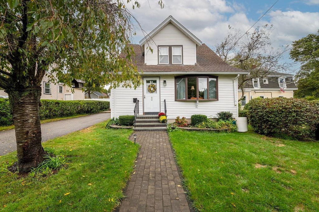 80 Phillips St, Weymouth, MA 02188