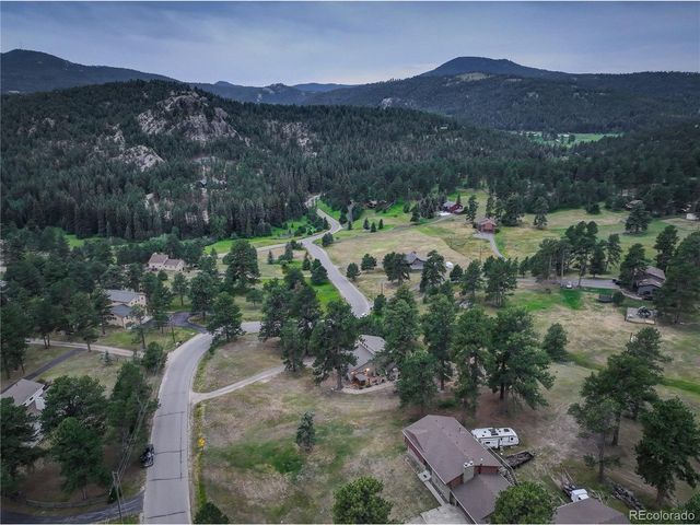 7033 Silverhorn Dr, Evergreen, CO 80439