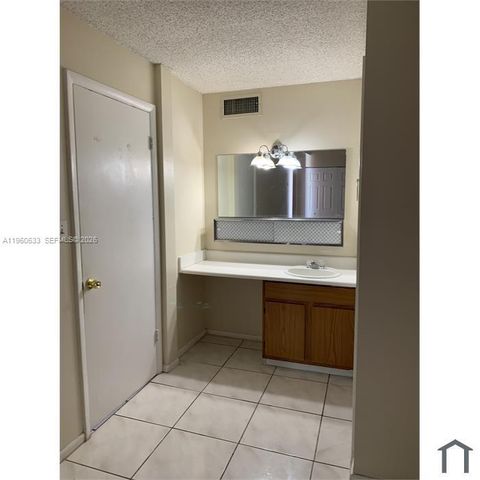 19791 SW 114th Avenue 331, Miami, FL 33157