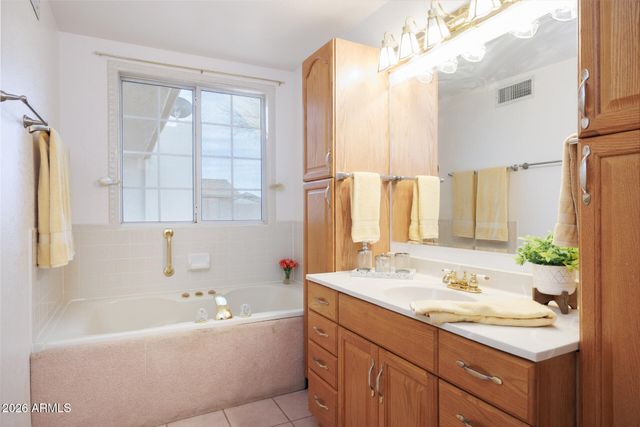 15260 S PADRES Road, Arizona City, AZ 85123