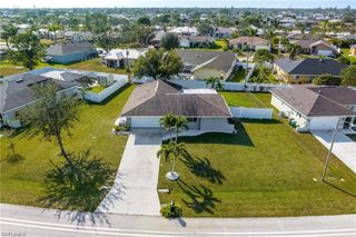 516 Retunda PKWY W, Cape Coral, FL 33904