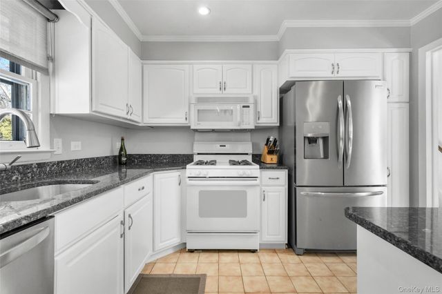 46 Harding Drive, New Rochelle, NY 10801