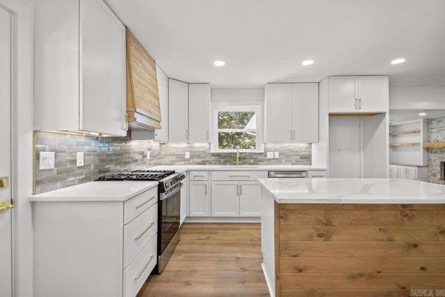 2002 Lynnwood Drive, Benton, AR 72015