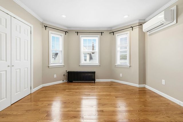 145 Oliver St, Malden, MA 02148