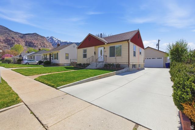 1359 E SWAN, Ogden, UT 84401