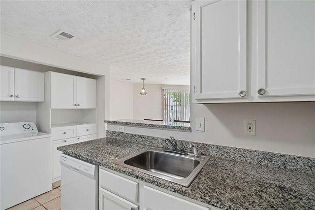 1465 Keys Crossing Drive NE, Brookhaven, GA 30319