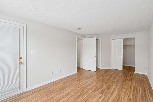 1465 Keys Crossing Drive NE, Brookhaven, GA 30319