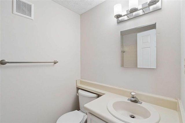 1465 Keys Crossing Drive NE, Brookhaven, GA 30319