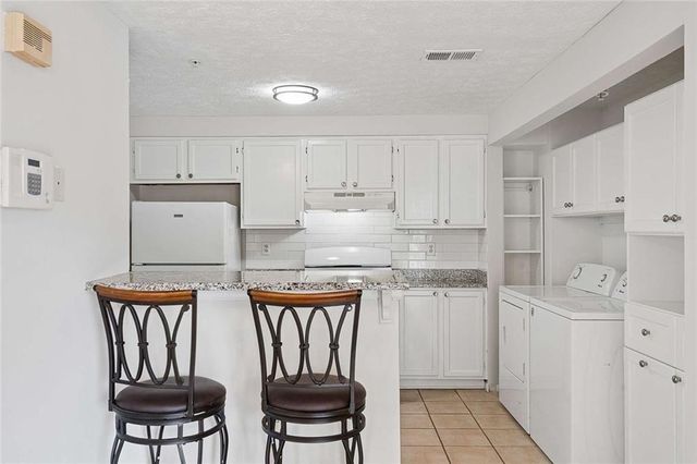 1465 Keys Crossing Drive NE, Brookhaven, GA 30319