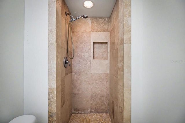 6446 S ISH BRANT ROAD, Jacksonville, FL 32210