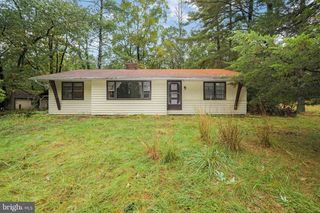 1081 PENNSYLVANIA AVE, Franklinville, NJ 08322