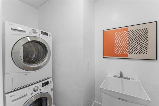 2717 Mabel St, Berkeley, CA 94702