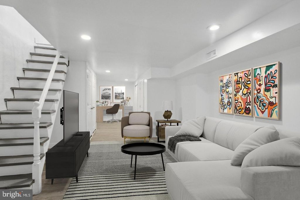 1425 S NAPA ST, PHILADELPHIA, PA 19146 — photo 3