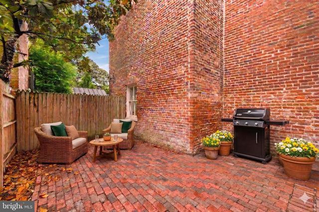 116 S PITT ST, Alexandria, VA 22314
