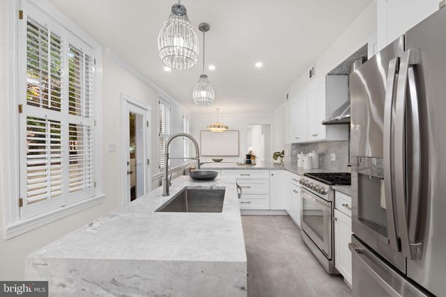 116 S PITT ST, Alexandria, VA 22314