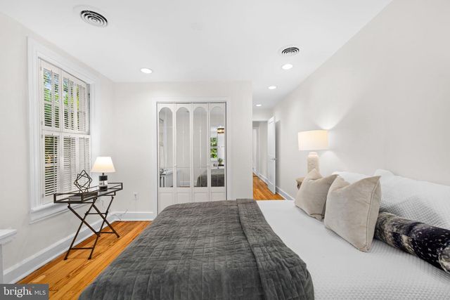 116 S PITT ST, Alexandria, VA 22314