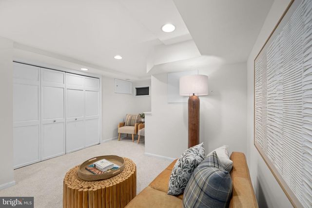 116 S PITT ST, Alexandria, VA 22314