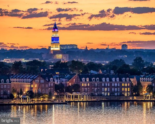 116 S PITT ST, Alexandria, VA 22314