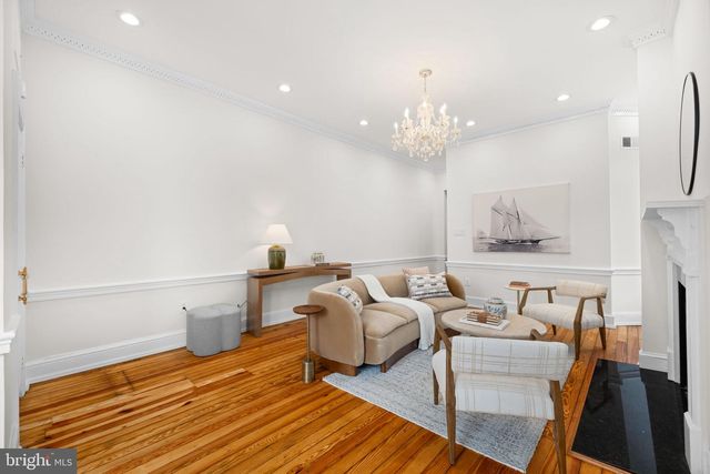 116 S PITT ST, Alexandria, VA 22314