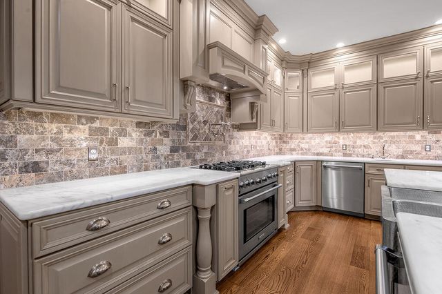 1401 Pendennis Circle, Lexington, KY 40502