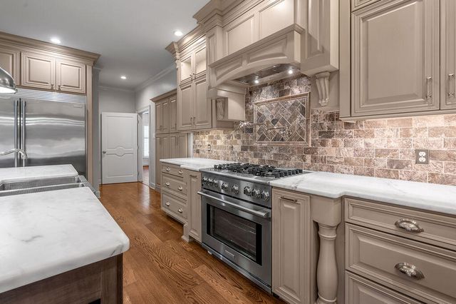 1401 Pendennis Circle, Lexington, KY 40502