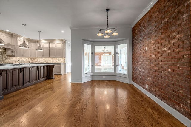 1401 Pendennis Circle, Lexington, KY 40502