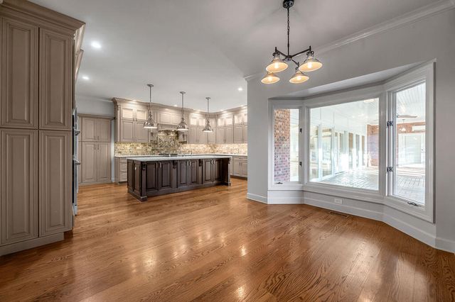 1401 Pendennis Circle, Lexington, KY 40502