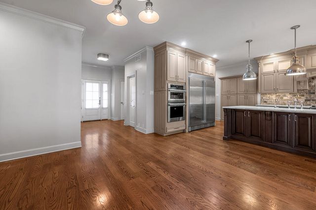 1401 Pendennis Circle, Lexington, KY 40502