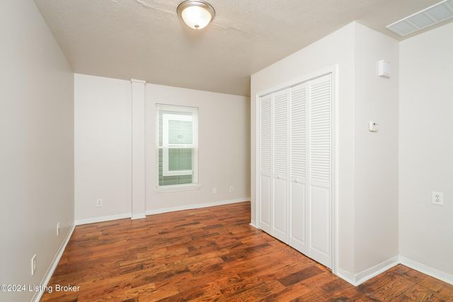 2814 W Muhammad Ali Blvd, Louisville, KY 40212