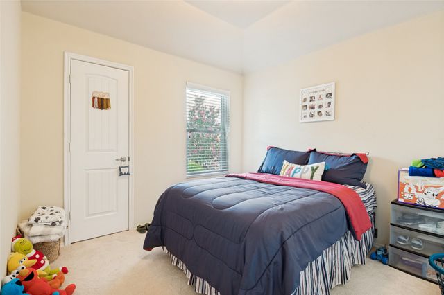 800 Canyon Place, Desoto, TX 75115