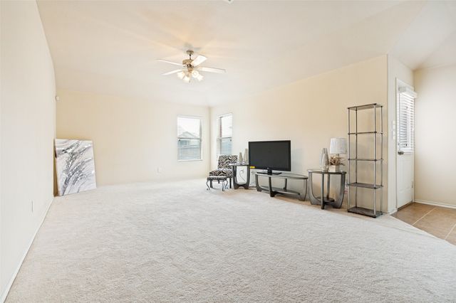800 Canyon Place, Desoto, TX 75115