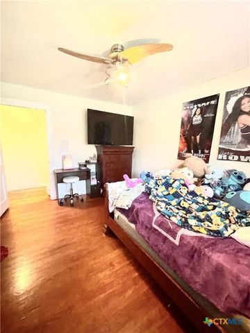 109 E Heard Street, Ganado, TX 77962