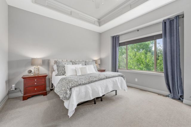 1619 N Lakeside Dr, Andover, KS 67002