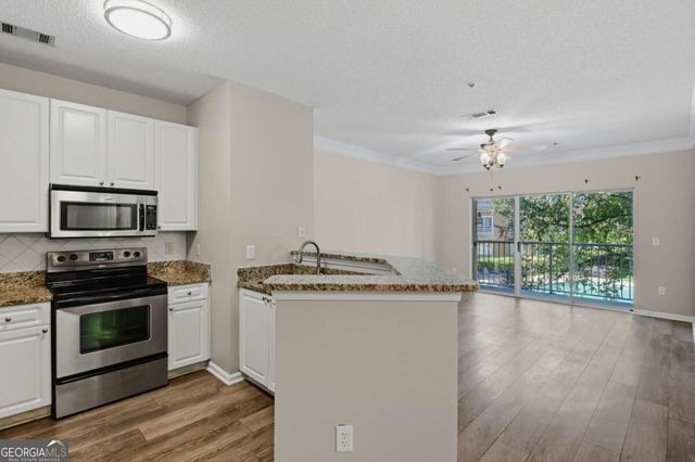 10 Perimeter Summit Boulevard NE 4220, Atlanta, GA 30319