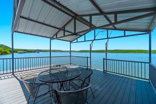 8301 County Road 300, Graham, TX 76450