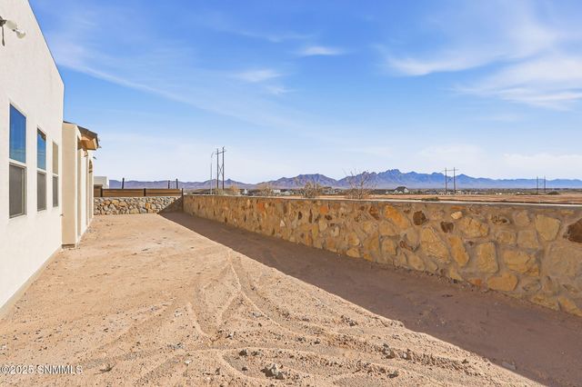3778 Santa Julia Road, Las Cruces, NM 88012