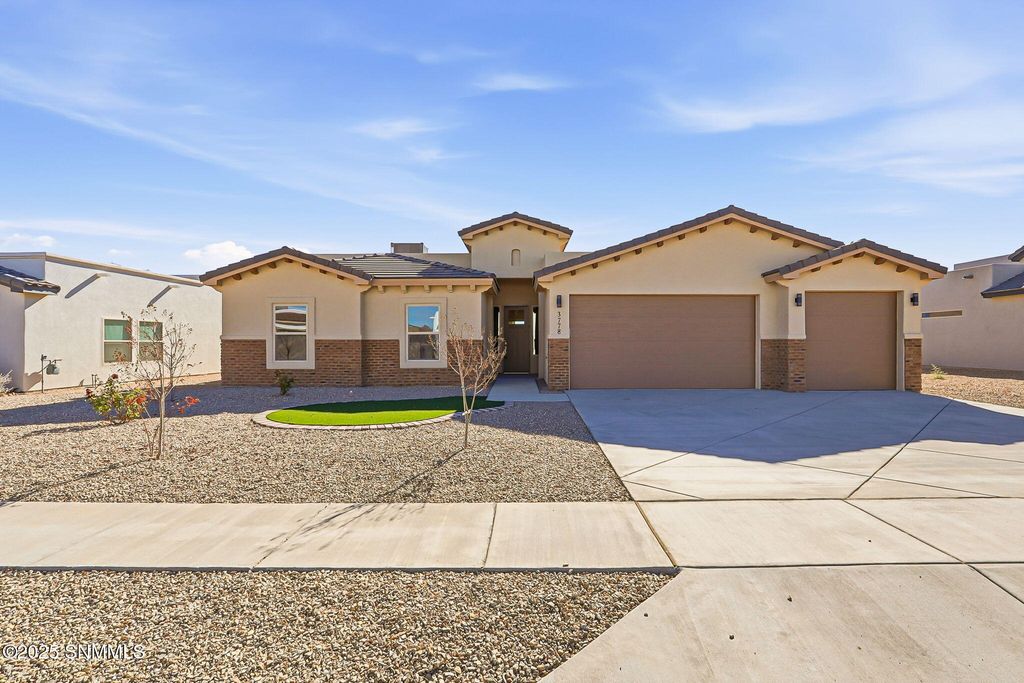 3778 Santa Julia Road, Las Cruces, NM 88012
