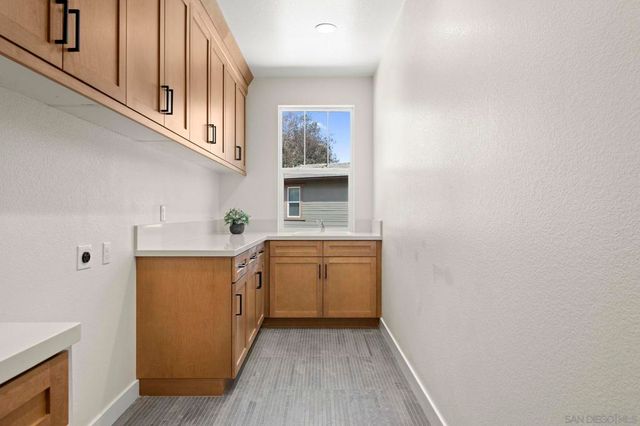 13780 Holly Oak Way, Poway, CA 92064