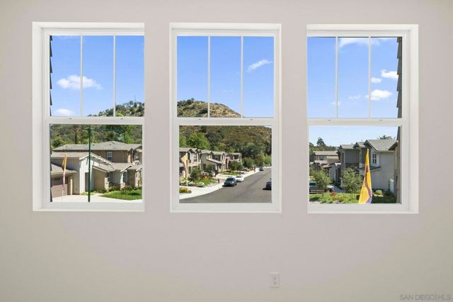 13780 Holly Oak Way, Poway, CA 92064