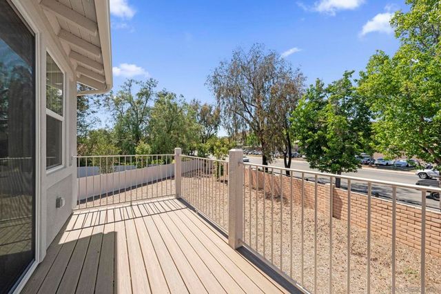 13780 Holly Oak Way, Poway, CA 92064