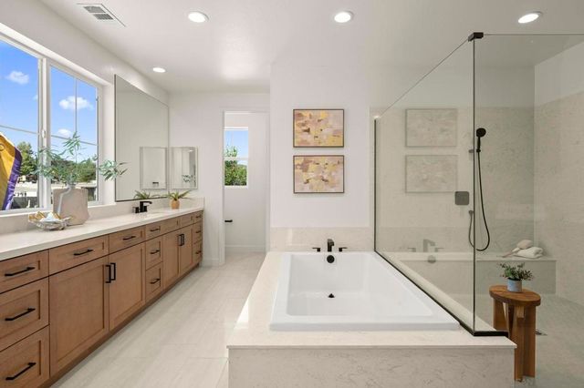 13780 Holly Oak Way, Poway, CA 92064