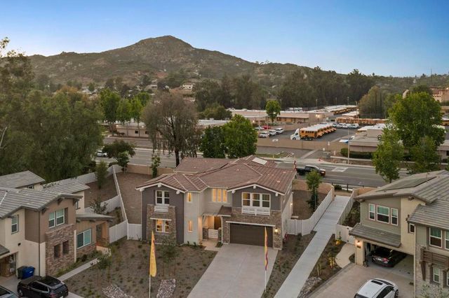 13780 Holly Oak Way, Poway, CA 92064